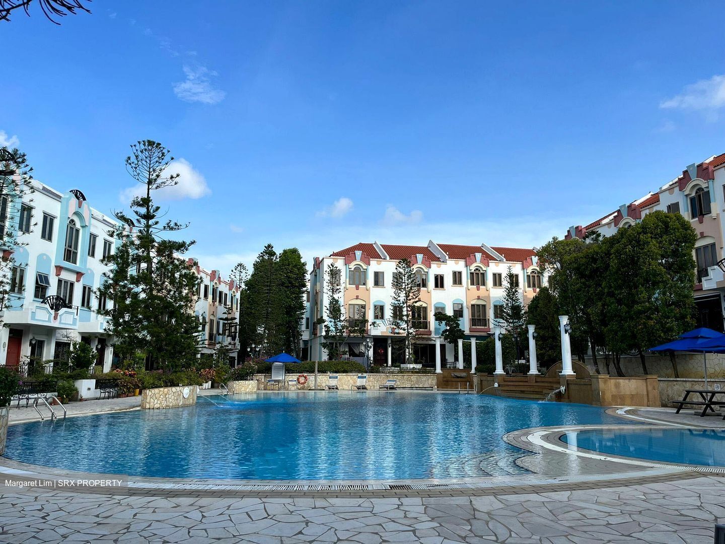 Dmanor (D16), Terrace #395065741
